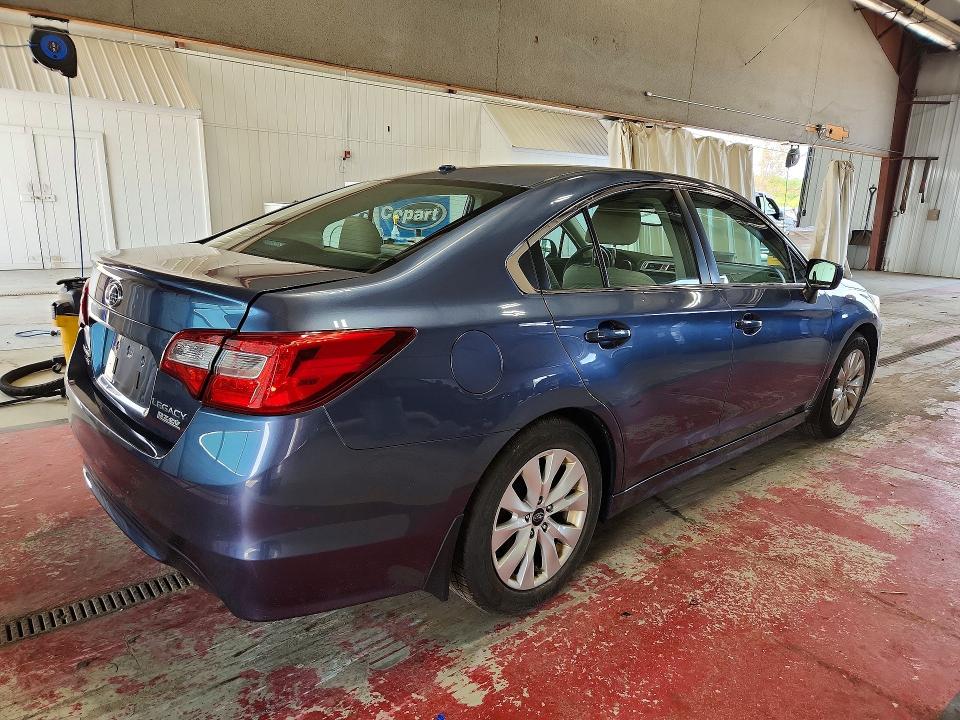 Photo 3 from auction – 2015 SUBARU LEGACY with VIN 4S3BNAC68F3023856