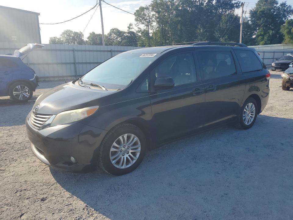 TOYOTA SIENNA 2012 with VIN 5TDYK3DC4CS229088 - Photo from auction