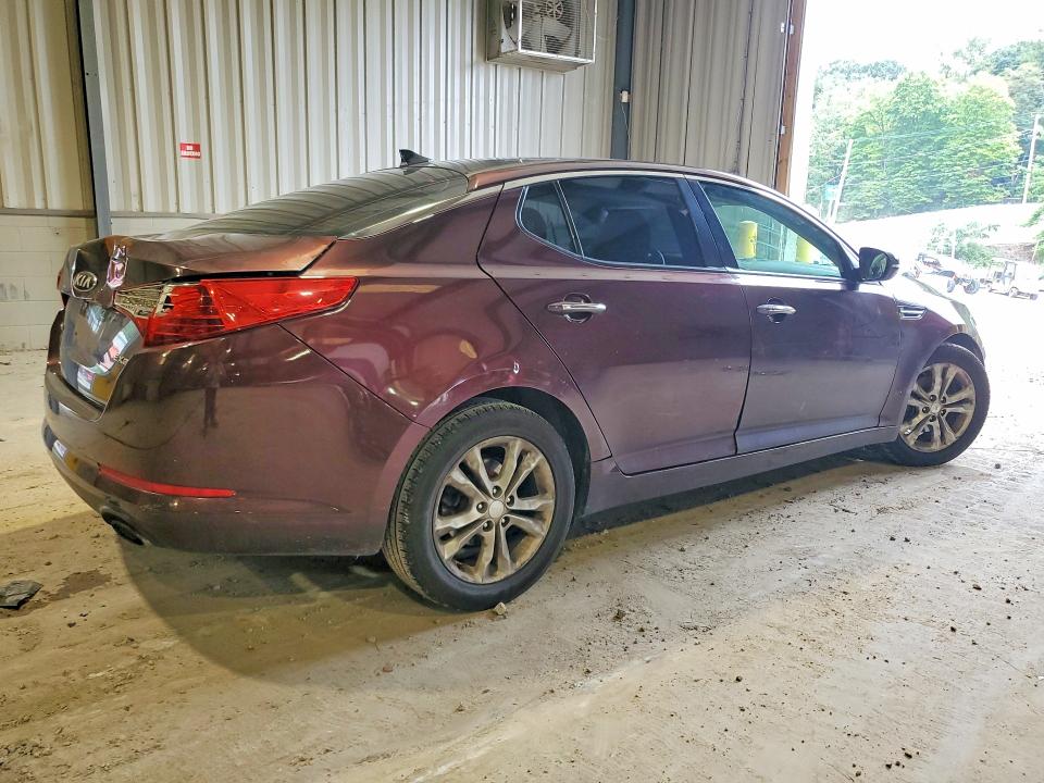 Photo 3 from auction – 2013 KIA OPTIMA with VIN 5XXGN4A7XDG127717