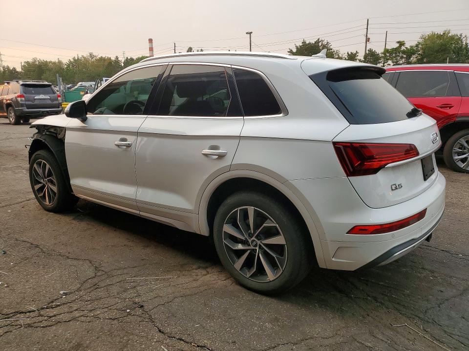 Zdjęcie 2 z aukcji – 2021 AUDI Q5 z VIN WA1BAAFY8M2070004
