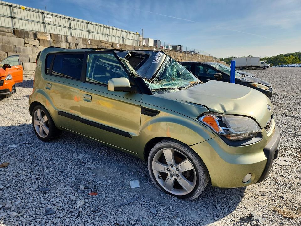 Photo 4 from auction – 2010 KIA SOUL with VIN KNDJT2A24A7067684