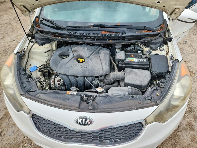 Photo 11 from auction – 2016 KIA FORTE with VIN KNAFX4A89G5546629