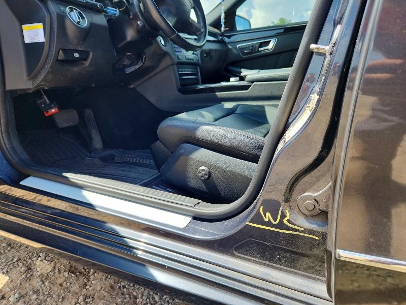 Photo 12 from auction – 2011 MERCEDES-BENZ E with VIN WDDHF2EB4BA374489