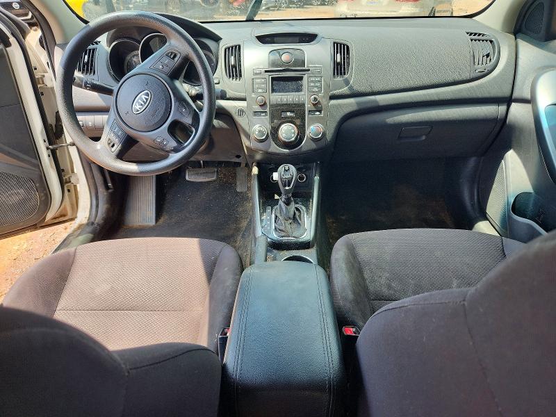 Фото 8 с аукциона – 2013 KIA FORTE с VIN KNAFU4A23D5736006