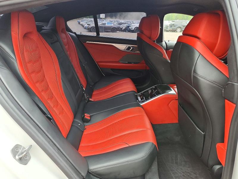 Photo 10 from auction – 2022 BMW M850XI with VIN WBAGV8C0XNCJ35564