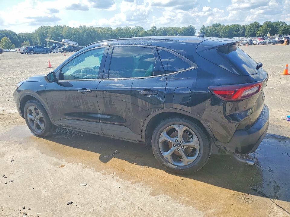 Foto 2 de la subasta – 2026 FORD ESCAPE con VIN 1FMCU9MNXTUA09826