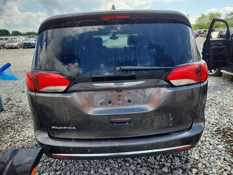 Photo 6 from auction – 2017 CHRYSLER PACIFICA with VIN 2C4RC1BG9HR511464