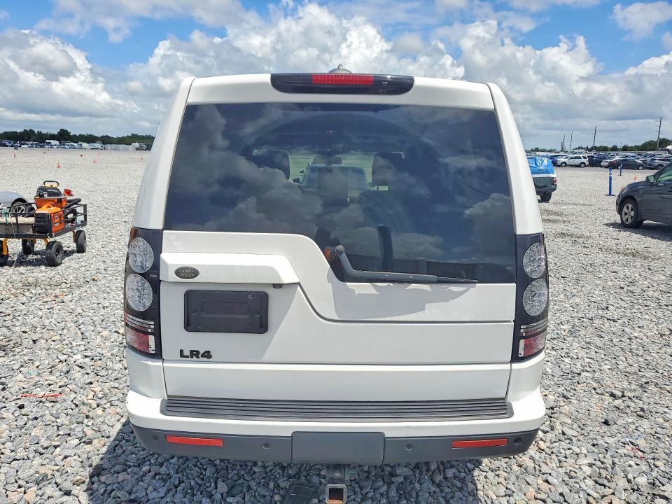 Photo 6 from auction – 2016 LAND ROVER LR4 with VIN SALAG2V6XGA801234