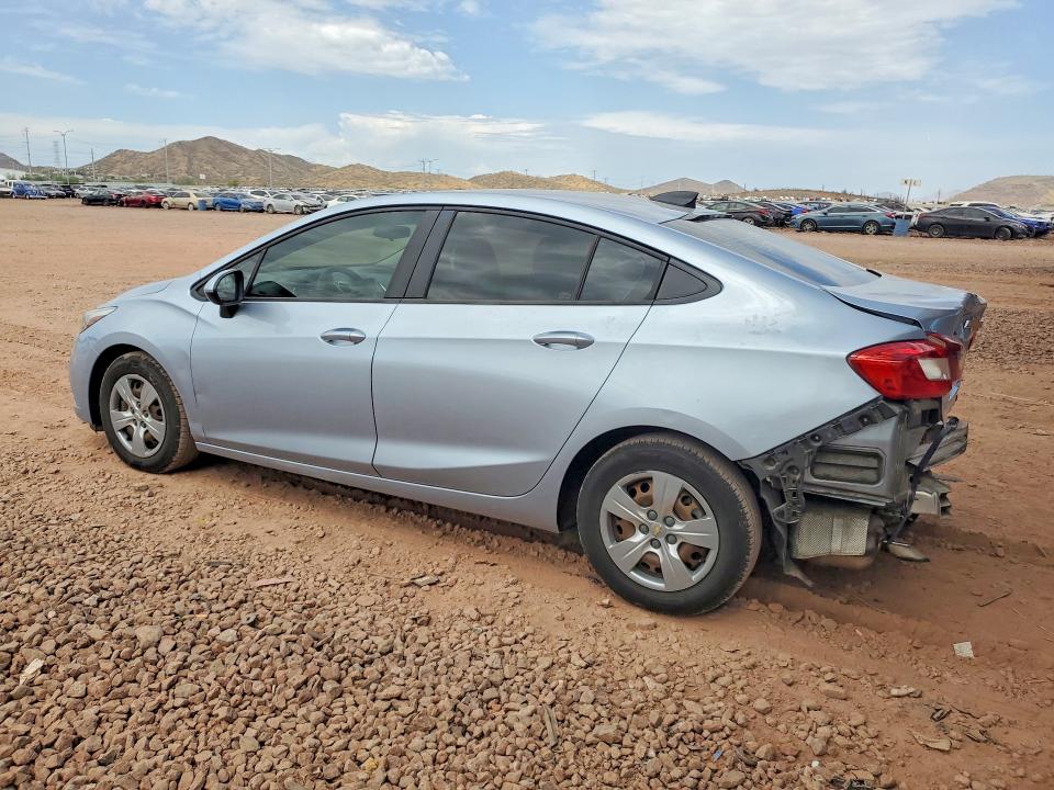 Photo 2 from auction – 2017 CHEVROLET CRUZE with VIN 1G1BC5SM3H7257405