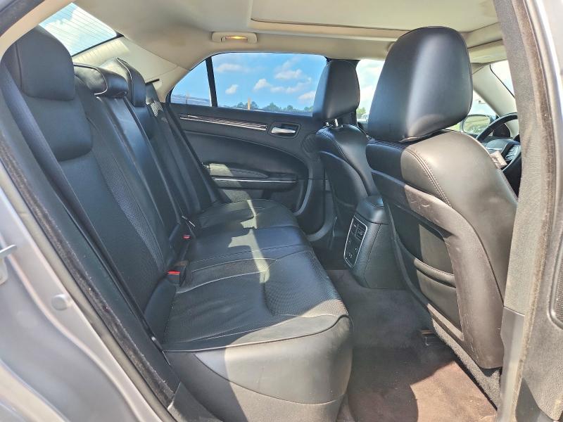 Photo 10 from auction – 2017 CHRYSLER 300C with VIN 2C3CCAEG4HH570305