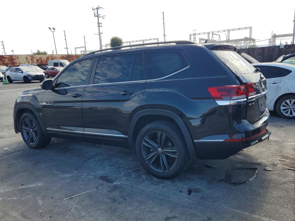 Photo 2 from auction – 2021 VOLKSWAGEN ATLAS with VIN 1V2NR2CA8MC579771