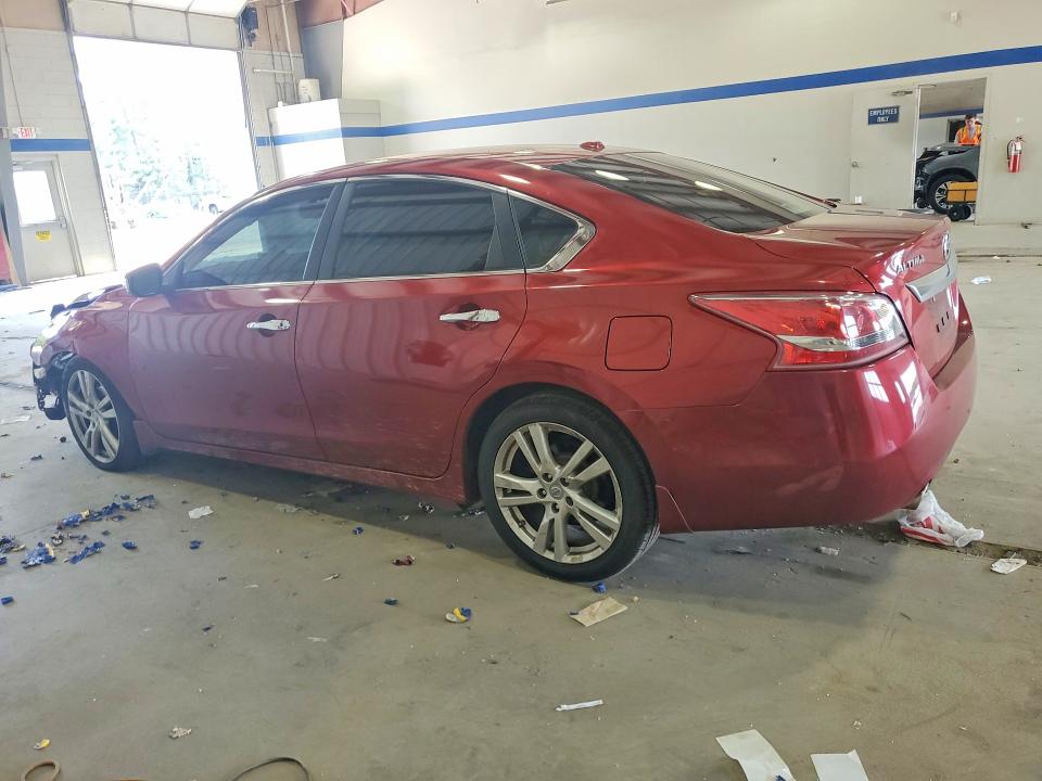 Photo 2 from auction – 2013 NISSAN ALTIMA with VIN 1N4BL3AP9DC137378