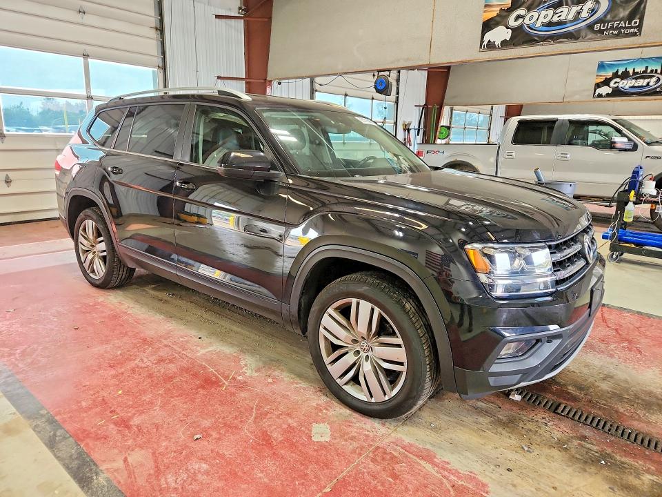 Photo 4 from auction – 2019 VOLKSWAGEN ATLAS with VIN 1V2UR2CA4KC503005