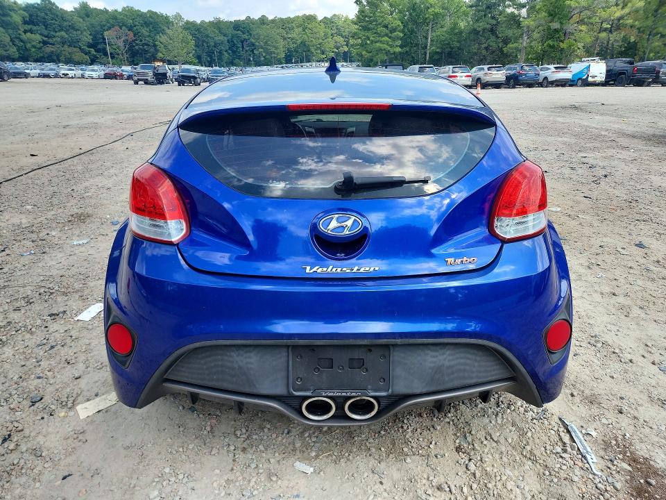 Zdjęcie 6 z aukcji – 2013 HYUNDAI VELOSTER z VIN KMHTC6AE4DU178599