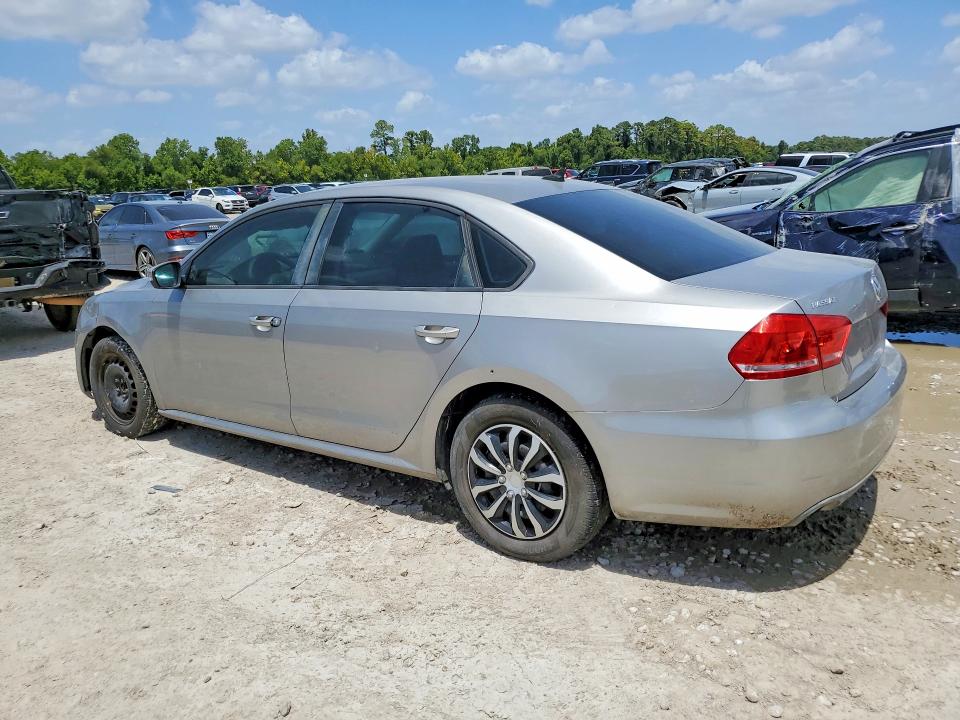 Photo 2 from auction – 2014 VOLKSWAGEN PASSAT with VIN 1VWAP7A32EC024806
