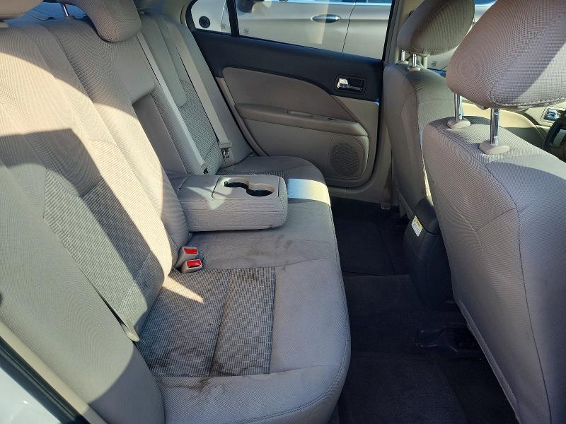 Zdjęcie 10 z aukcji – 2011 FORD FUSION z VIN 3FAHP0GA5BR297076