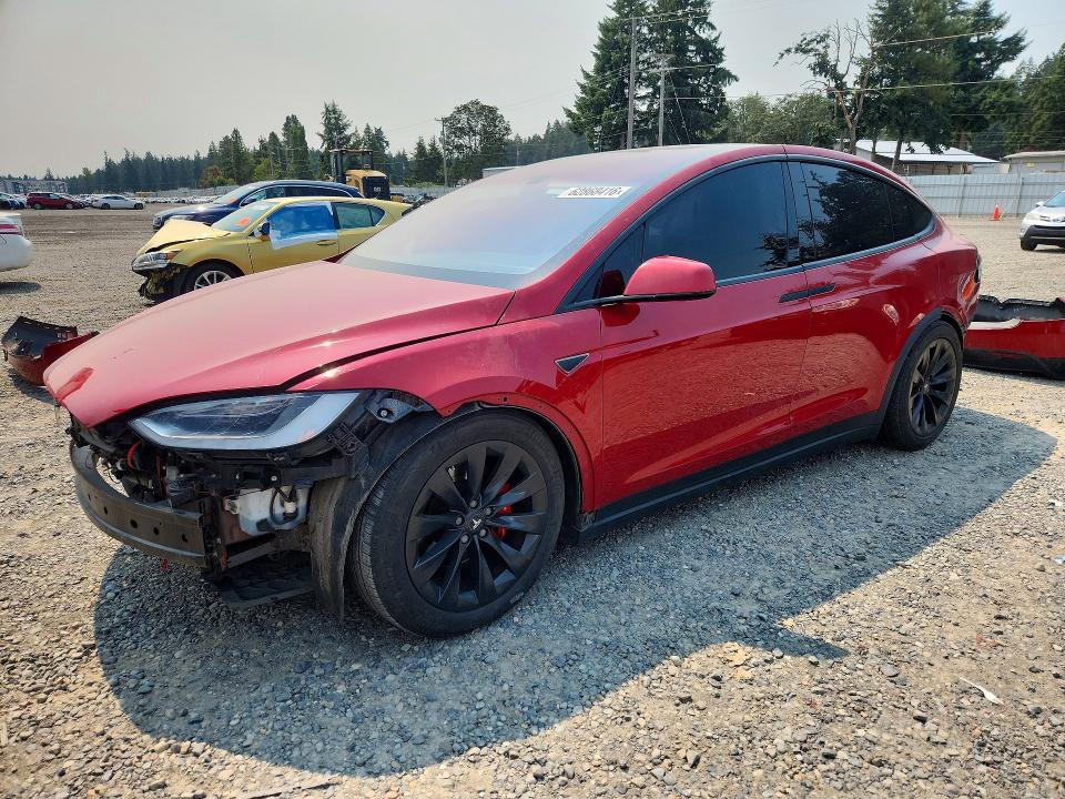 TESLA MODEL X 2016 with VIN 5YJXCAE41GF010782 - Photo from auction