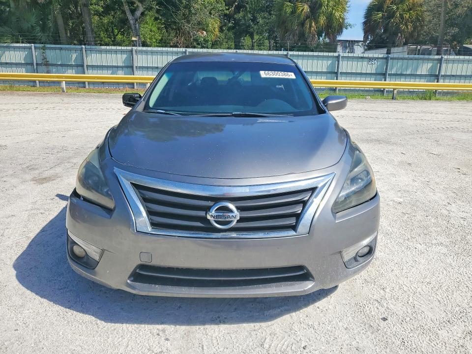 Photo 5 from auction – 2014 NISSAN ALTIMA with VIN 1N4AL3AP7EC201947