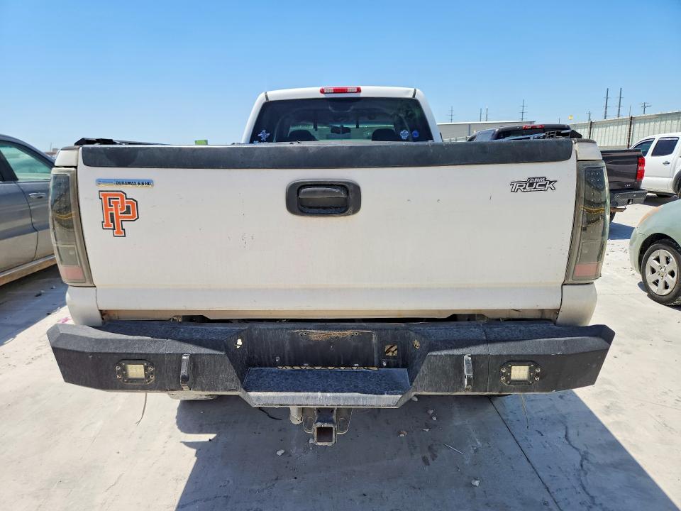 Photo 6 from auction – 2003 CHEVROLET SILVERADO with VIN 1GCHK23193F242106