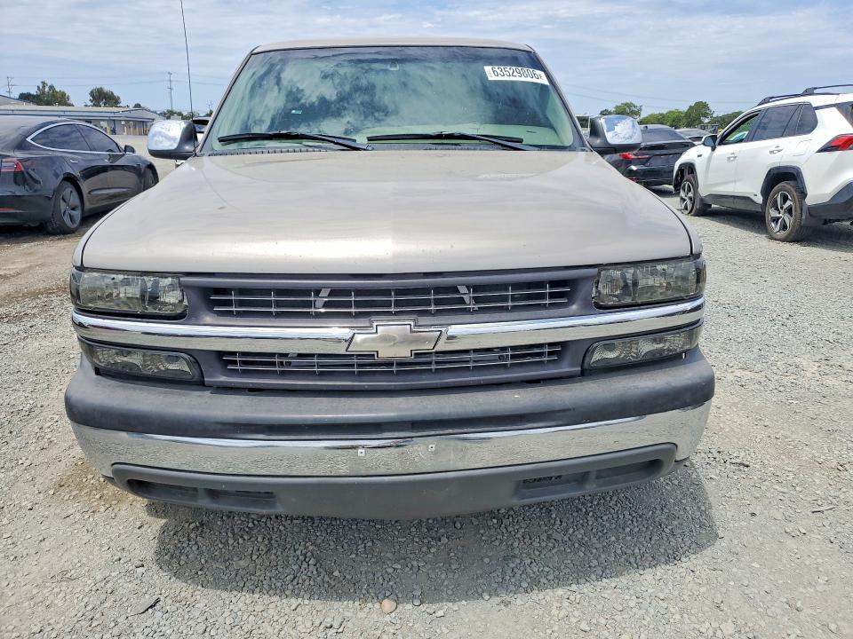 Photo 5 from auction – 2001 CHEVROLET SILVERADO with VIN 2GCEC19V611154011