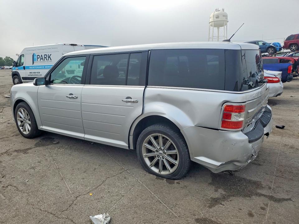Photo 2 from auction – 2019 FORD FLEX with VIN 2FMHK6D89KBA10541
