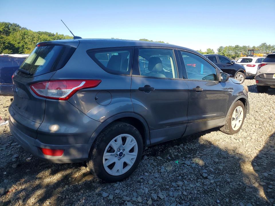 Photo 3 from auction – 2014 FORD ESCAPE with VIN 1FMCU0F76EUC89628