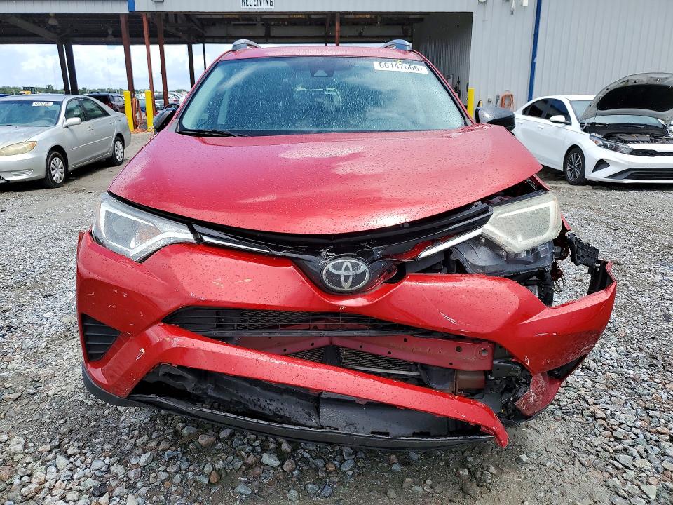 Photo 5 from auction – 2017 TOYOTA RAV4 with VIN 2T3ZFREV7HW333737
