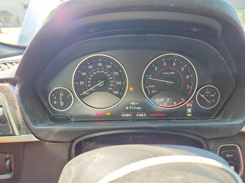 Photo 9 from auction – 2017 BMW 330 with VIN WBA8D9C35HA011614