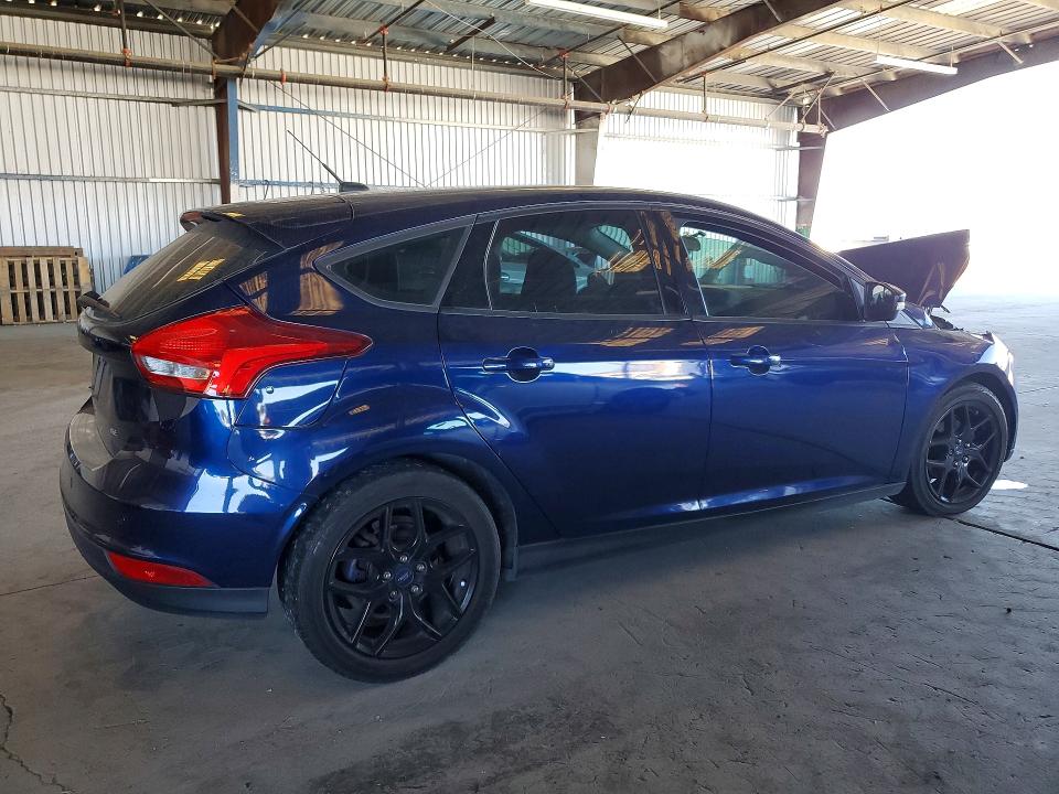Photo 3 from auction – 2016 FORD FOCUS with VIN 1FADP3K21GL247782