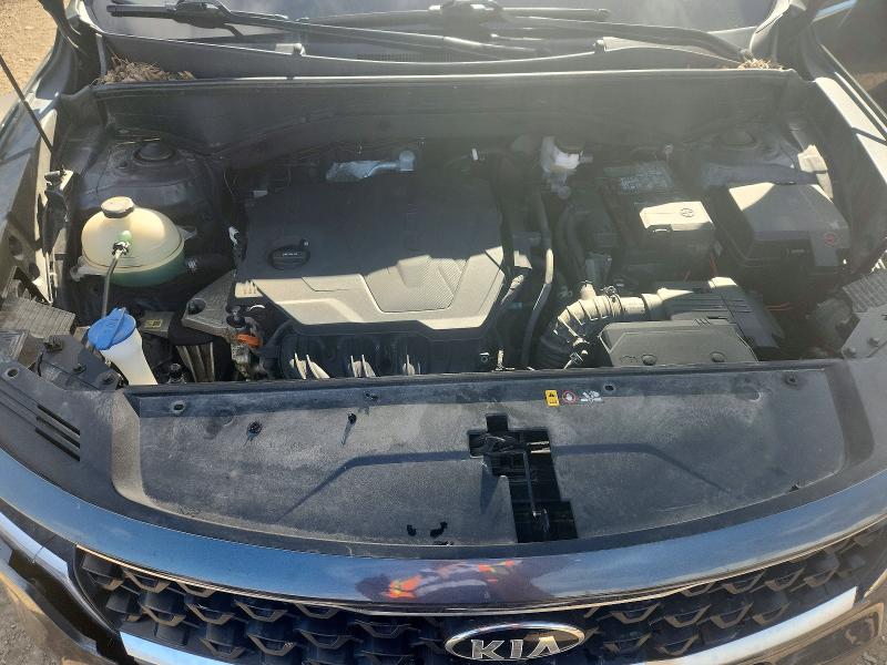 Photo 12 from auction – 2021 KIA SORENTO with VIN 5XYRGDLC4MG004844