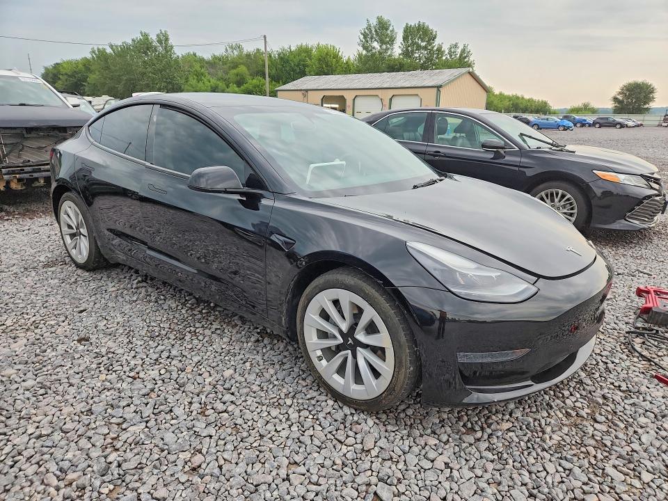 Photo 4 from auction – 2022 TESLA MODEL 3 with VIN 5YJ3E1EA0NF376244