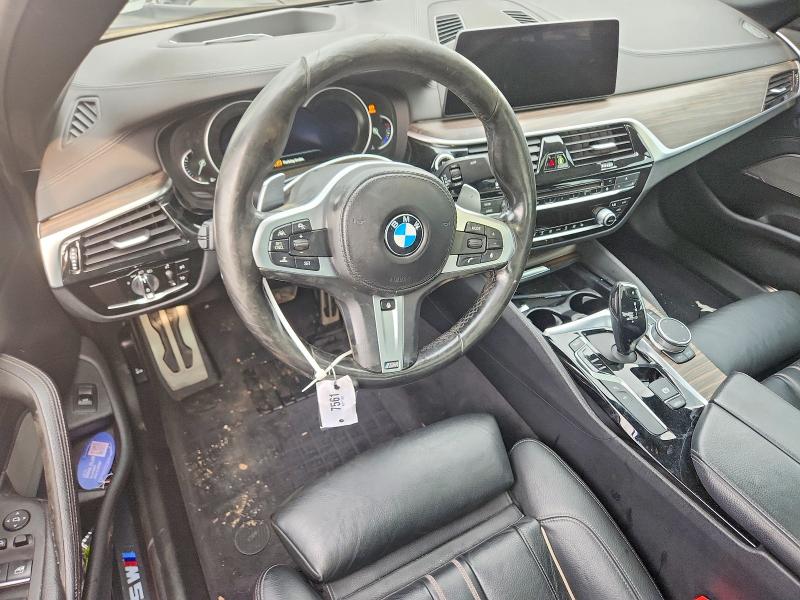 Photo 8 from auction – 2019 BMW M550XI with VIN WBAJB9C54KB464410