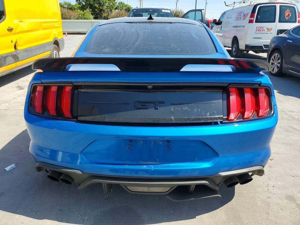 Photo 6 from auction – 2021 FORD MUSTANG with VIN 1FA6P8CF4M5120113