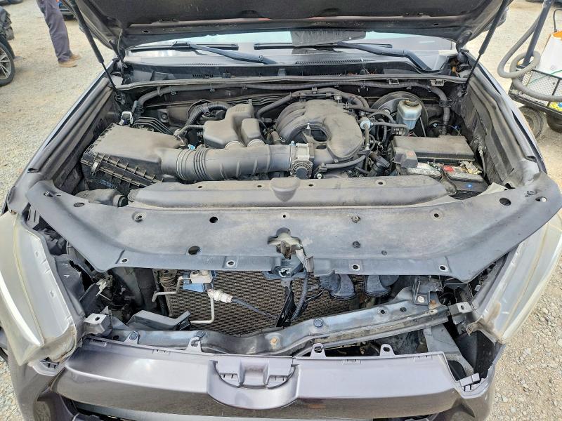 Photo 12 from auction – 2017 TOYOTA 4RUNNER with VIN JTEZU5JR1H5148805