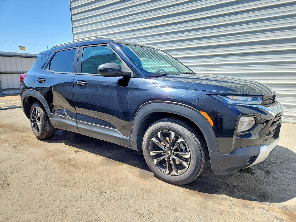 Photo 4 from auction – 2022 CHEVROLET TRAILBLAZER with VIN KL79MPSL9NB107598
