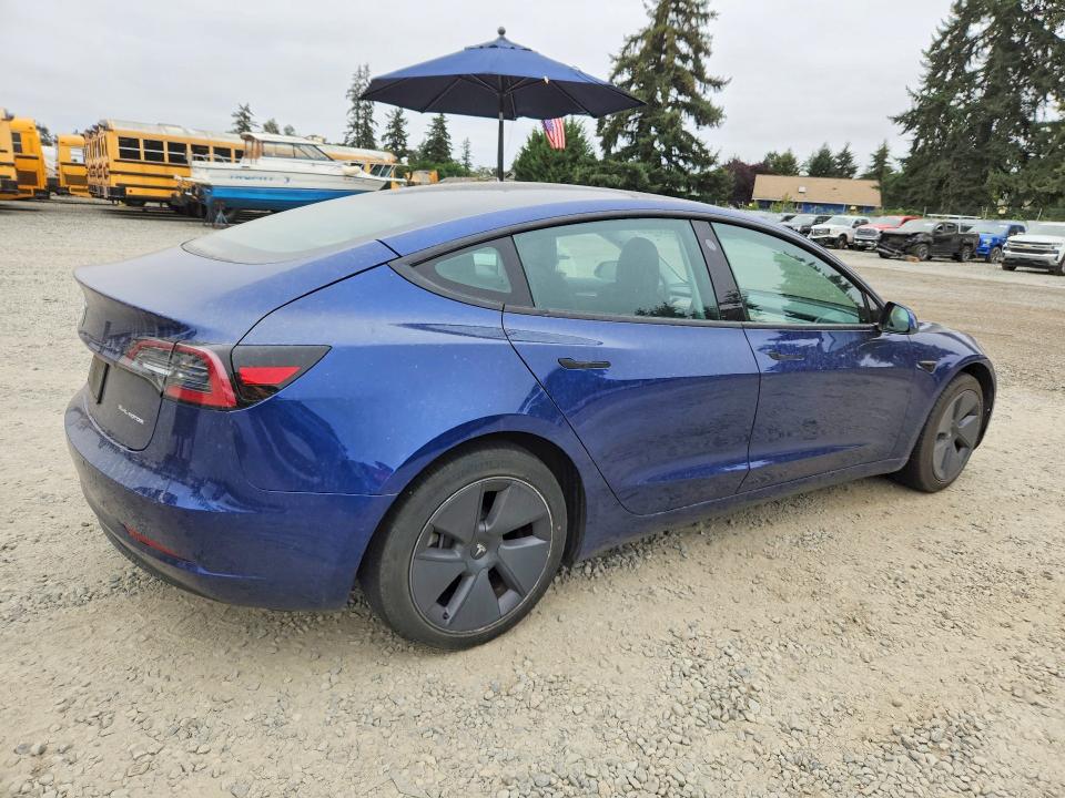 Photo 3 from auction – 2022 TESLA MODEL 3 with VIN 5YJ3E1EB8NF107823