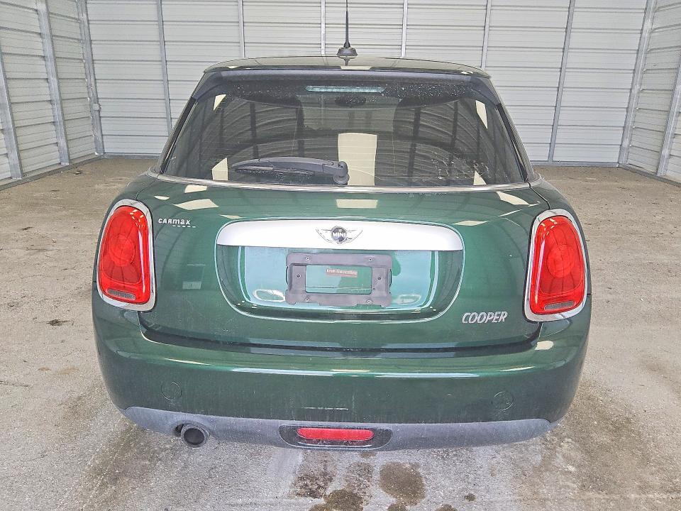 Фото 6 с аукциона – 2015 MINI COOPER с VIN WMWXS5C53FT829646