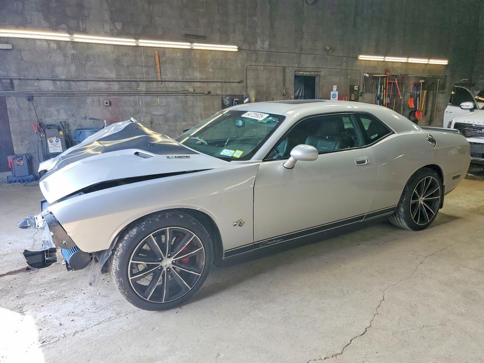 DODGE CHALLENGER 2009 with VIN 2B3LJ74W99H569988 - Photo from auction