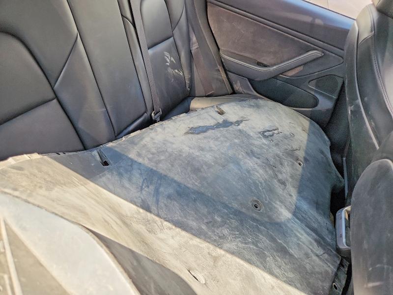 Photo 12 from auction – 2018 TESLA MODEL 3 with VIN 5YJ3E1EA1JF158212