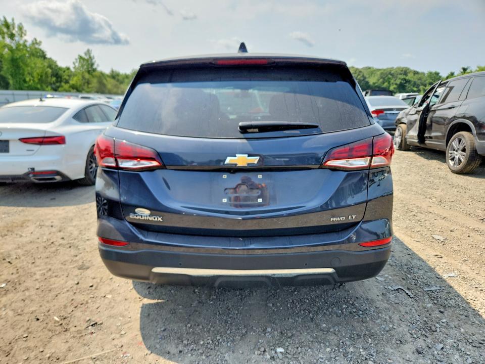 Photo 6 from auction – 2022 CHEVROLET EQUINOX with VIN 2GNAXUEV8N6155932