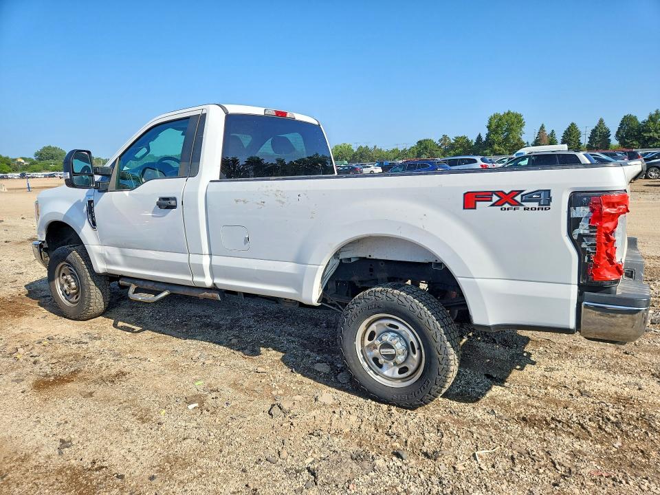 Photo 2 from auction – 2017 FORD F250 with VIN 1FTBF2B65HEE79812