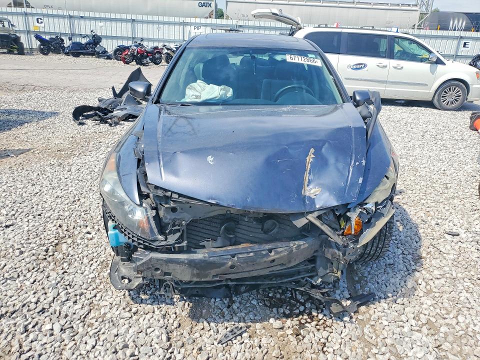 Photo 5 from auction – 2012 HONDA ACCORD with VIN 1HGCP3F72CA028817