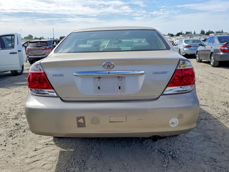 Photo 6 from auction – 2006 TOYOTA CAMRY with VIN 4T1BE32K06U650485