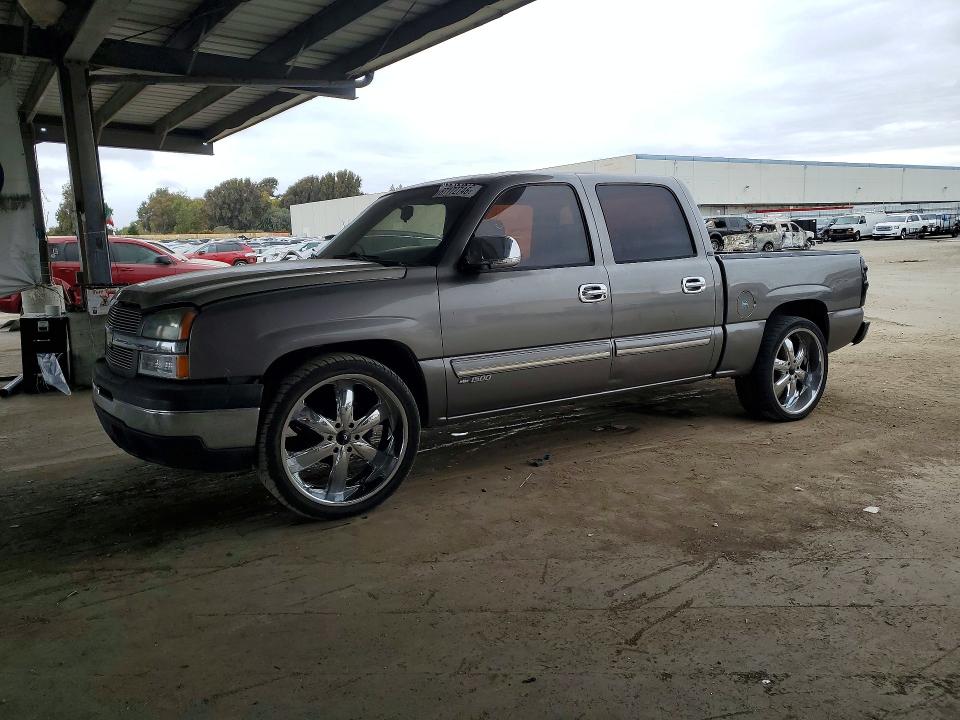 2006 CHEVROLET SILVERADO - Търг №67172746