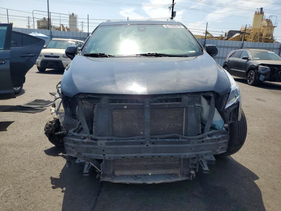 Photo 5 from auction – 2019 CADILLAC XT5 with VIN 1GYKNERS4KZ246621
