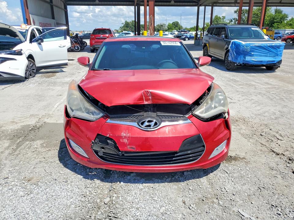 Photo 5 from auction – 2012 HYUNDAI VELOSTER with VIN KMHTC6AD4CU071624