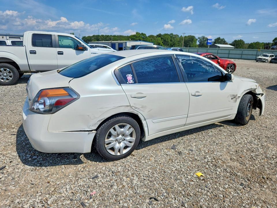 Photo 3 from auction – 2008 NISSAN ALTIMA with VIN 1N4AL21E78C177162