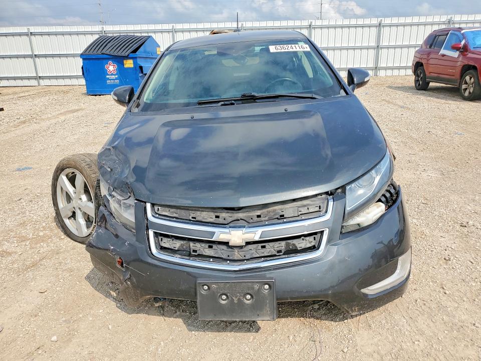 Photo 5 from auction – 2015 CHEVROLET VOLT with VIN 1G1RA6E48FU122361