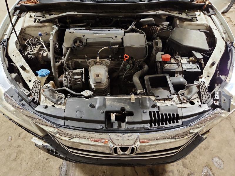 Photo 11 from auction – 2017 HONDA ACCORD with VIN 1HGCR2F68HA043597