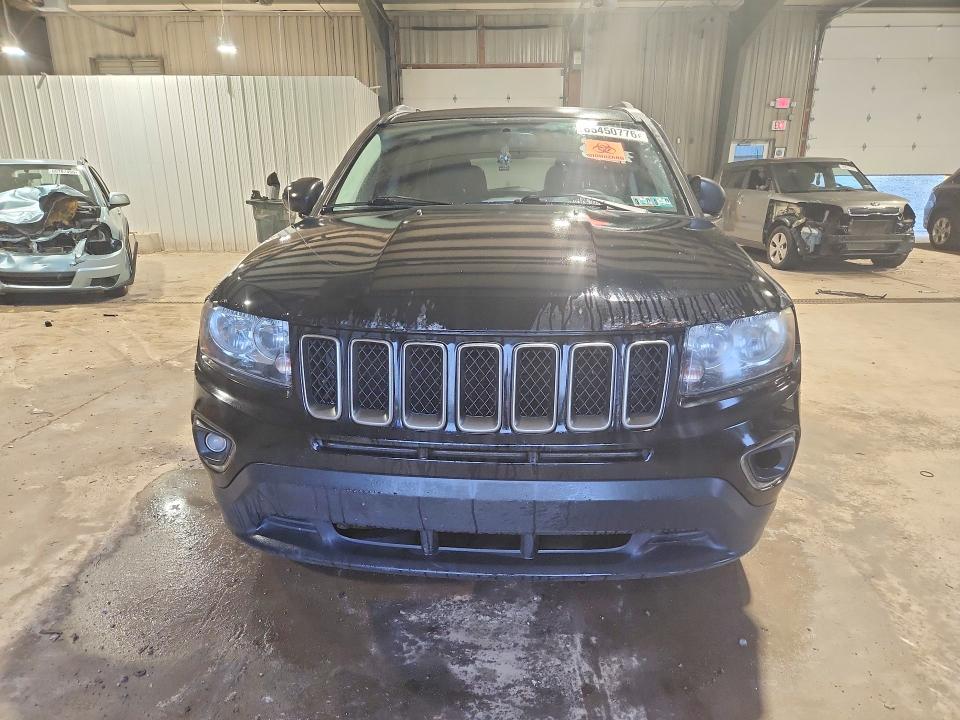 Photo 5 from auction – 2016 JEEP COMPASS with VIN 1C4NJDBB4GD697572
